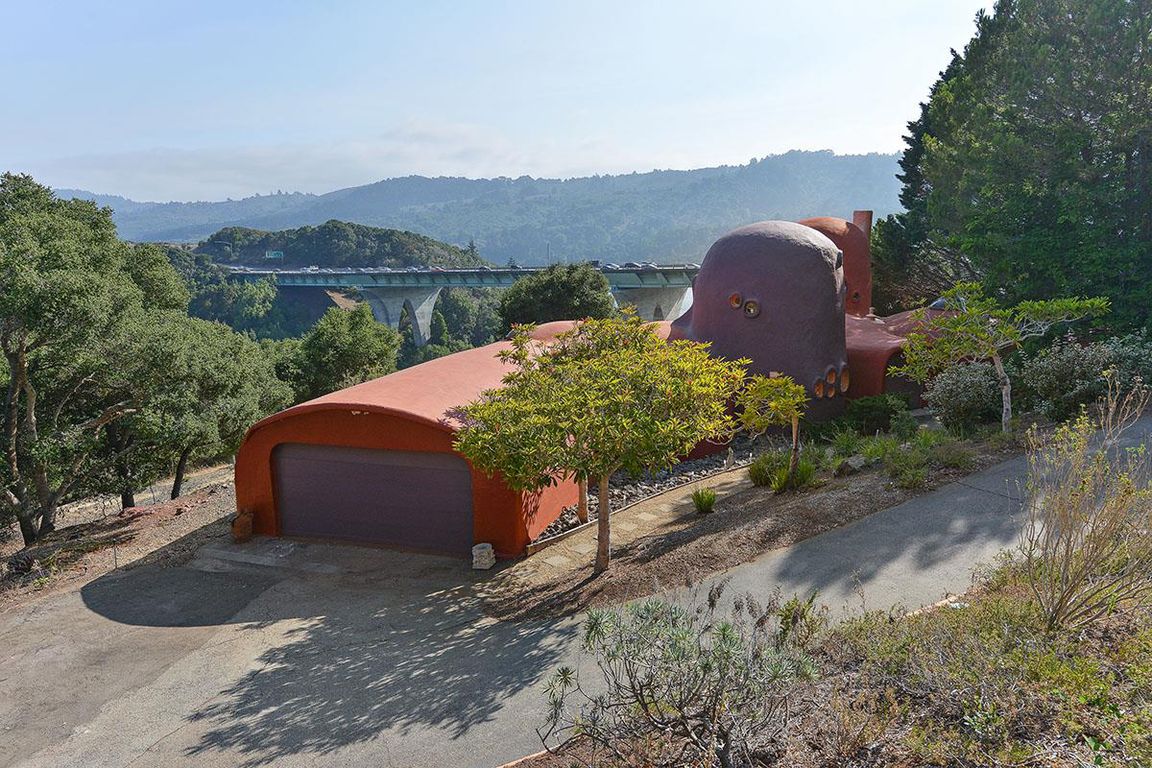 Flintstone house for sale in hillsborough discount