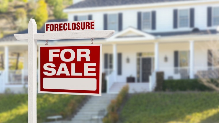 buying a foreclosed foreclosure property home