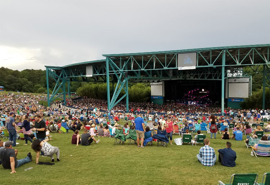 Virginia Beach Amphitheater Lawn Seating