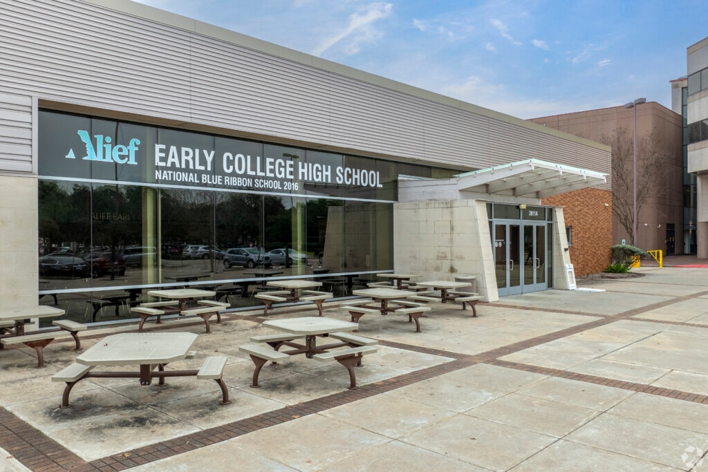 Alief Early College High School