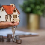 Real estate broker residential house rent listing contract. Offer of purchase house, rental of Real Estate. Giving, offering, demonstration, handing house keys.