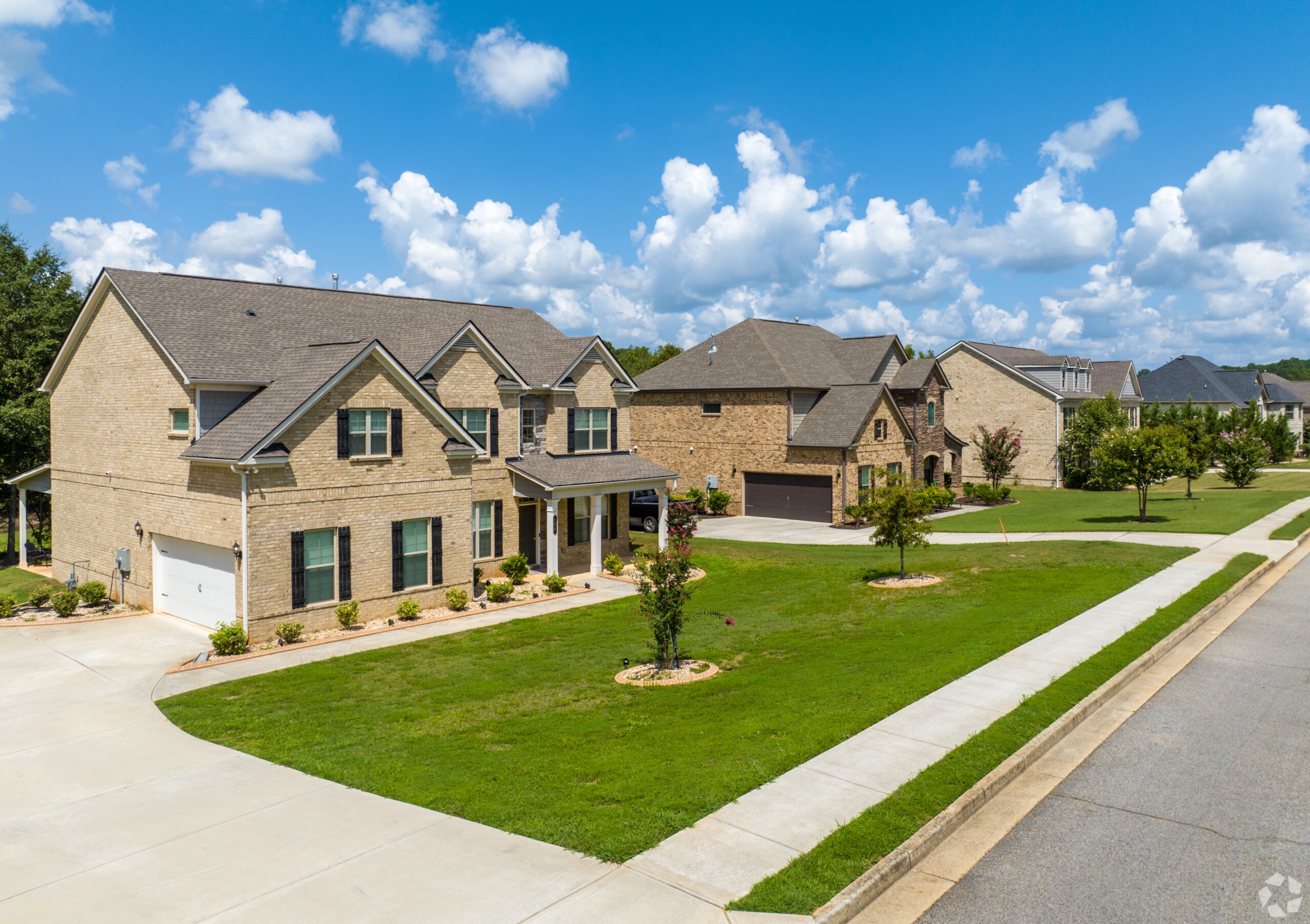 An aerial view of houses in a neighborhood in McDonough, Georgia